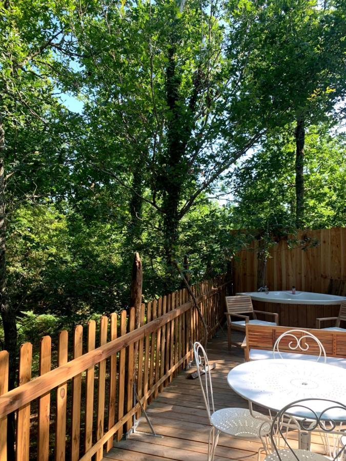 Campingplatz Magic Roof Bus With Big Bath In The Tree Forest! Mimizan